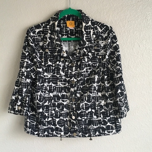 Ruby Rd. Jackets & Blazers - Ruby Rd. Black and White Graphic Jean Jacket